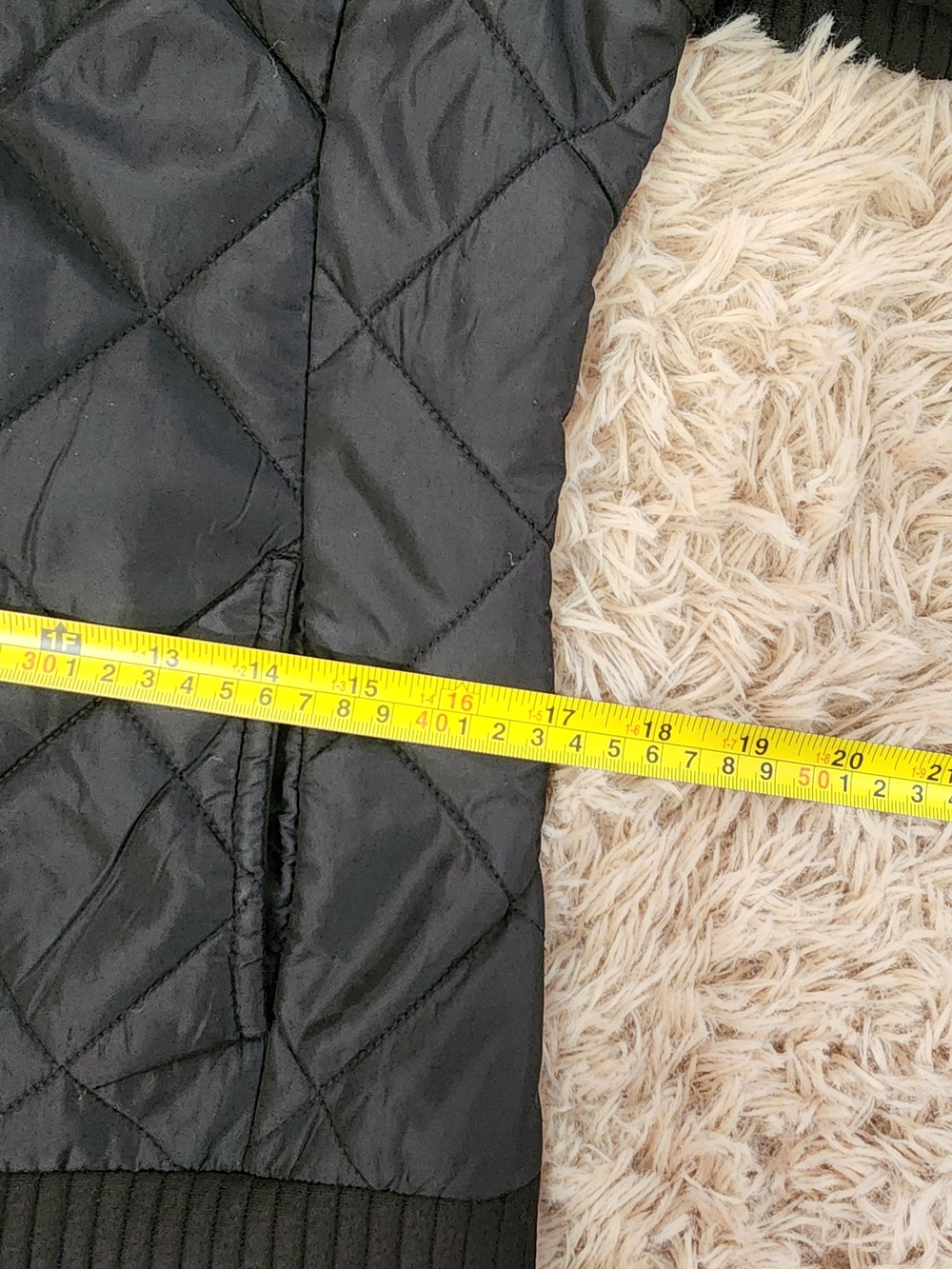 Time and Tru Black Quilted Hooded Puffer Jacket - Picture 8 of 8
